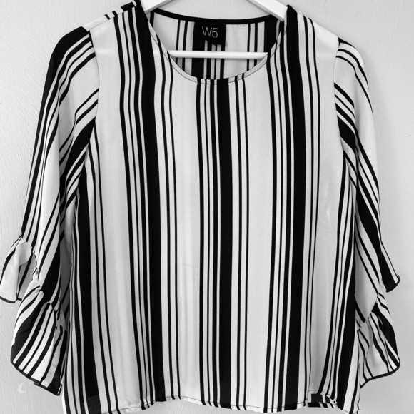 W5 black/White Top Blouse). Sz S. - Picture 1 of 9